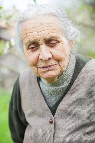 Anciana jubilada — Foto de Stock