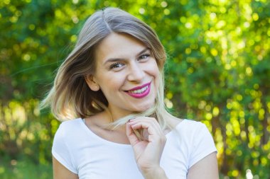 şehvetli genç kadın açık