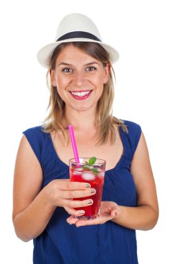 Ahududu suyu - izole tutan kadın