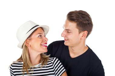 mutlu genç çift yalıtılmış zemin üzerine