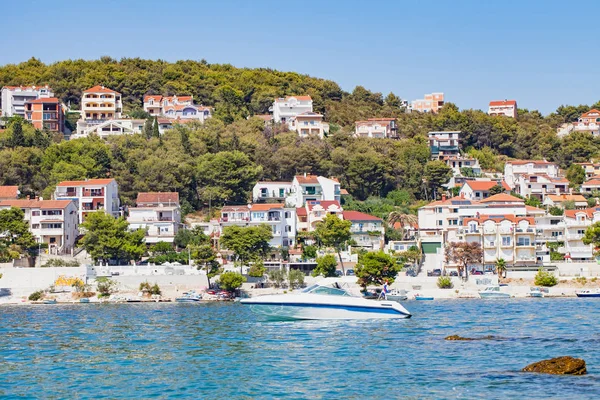 Dalmatského pobřeží, Trogir, Chorvatsko — Stock fotografie