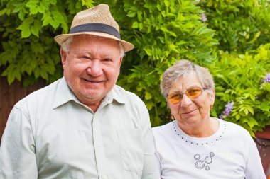 tatlı yaşlı çift