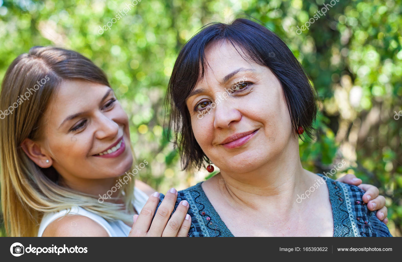 Время матери и дочери — Стоковое фото © ocskaymark 165393622