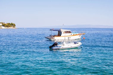  Beyaz yatta Adriyatik Denizi, Trogir, Hırvatistan