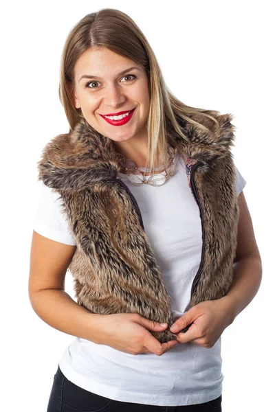 Mujer sonriente con chaleco de piel —  Fotos de Stock