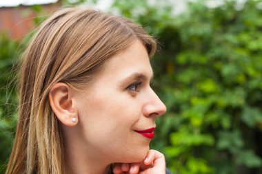 Sevimli Bayan profil görünümü