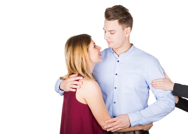 Feliz pareja joven — Foto de Stock