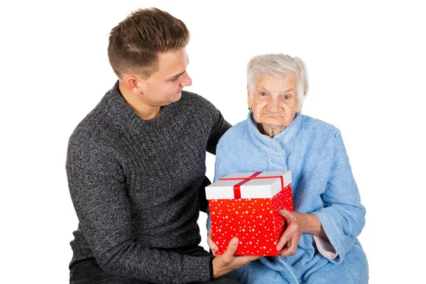 Güzel bir büyükanne için hediye — Stok fotoğraf