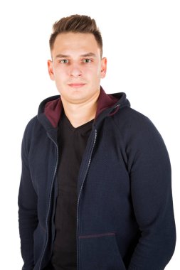 Yakışıklı genç adam.