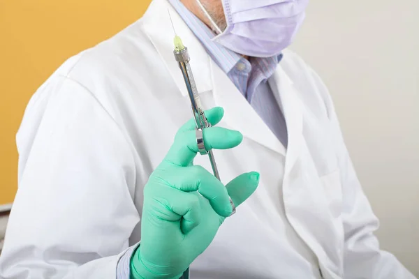 Local anesthetic injection — Stock Photo, Image