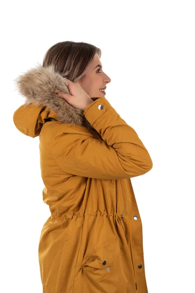 Mujer encantadora con chaqueta de mostaza —  Fotos de Stock