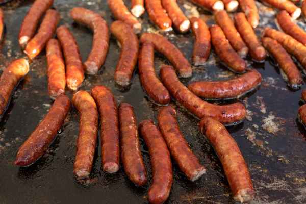 Deliziose salsicce alla griglia — Foto Stock