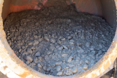 Elektrikli çimento karıştırıcı 