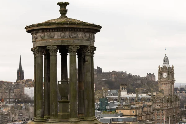 Scenisk Utsikt Över Edinburgh Stad Från Calton Hill Skottland — Stockfoto