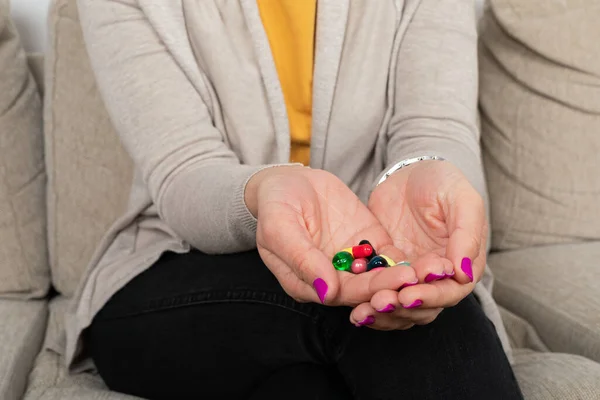 Young Female Patient Sitting Couch Receiving Medication Doctor — Stock Photo, Image