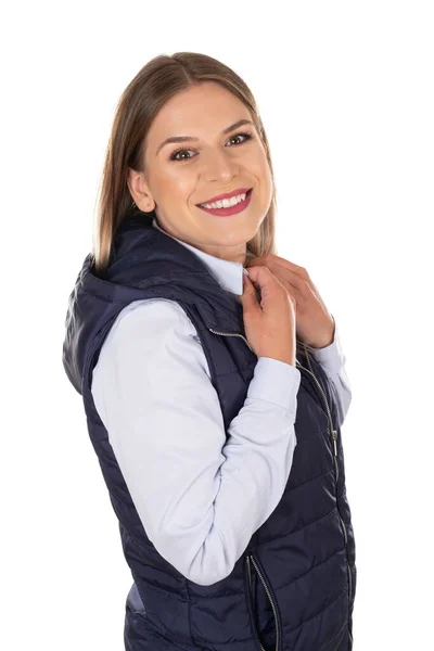 Retrato Uma Bela Mulher Caucasiana Sorrindo Para Câmera Fundo Isolado — Fotografia de Stock