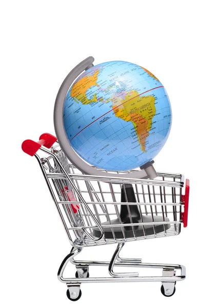 Earth on shopping cart — Stock Photo, Image