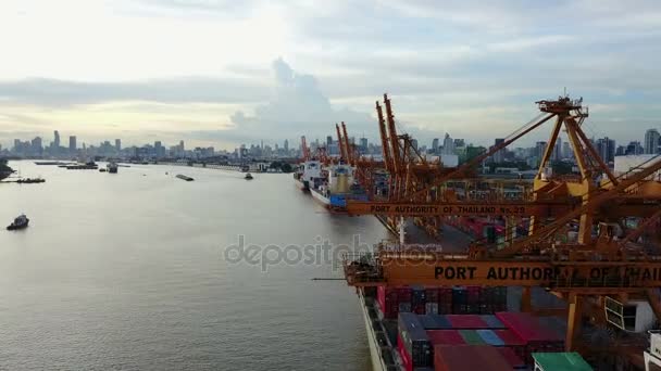 4K Aerial shot of industrial shipping port in Bangkok — Stock Video