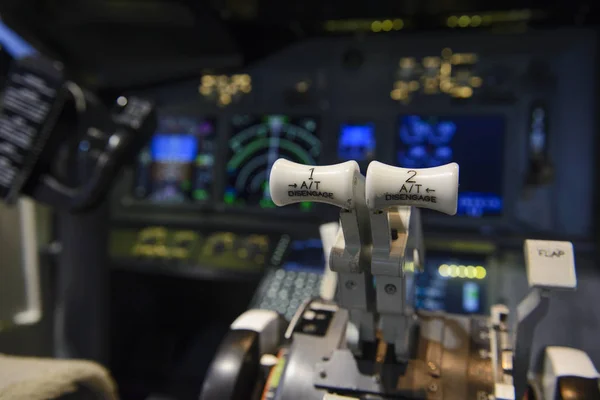 Engine lever in the cockpit of an airliner — Stock Photo, Image