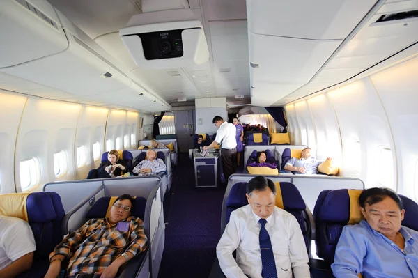 Μπανγκόκ Ταϊλάνδη Απρίλιος 2012 Στην Πτήση Της Thai Airways Boeing — Φωτογραφία Αρχείου
