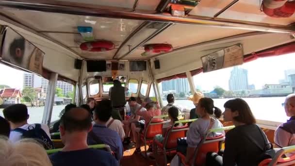 2018年3月5日 在快速船上旅行 湄南河运输 小船迅速沿河高速行驶 — 图库视频影像