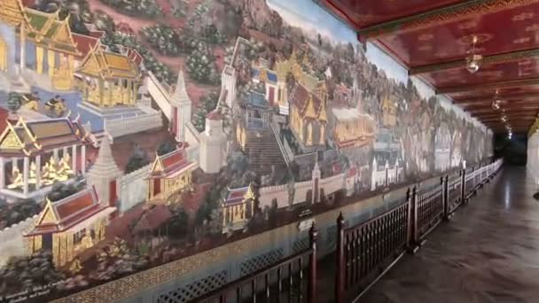 Bangkok Tailândia Março 2018 Pintura Parede História Ramayana Buda Esmeralda — Vídeo de Stock