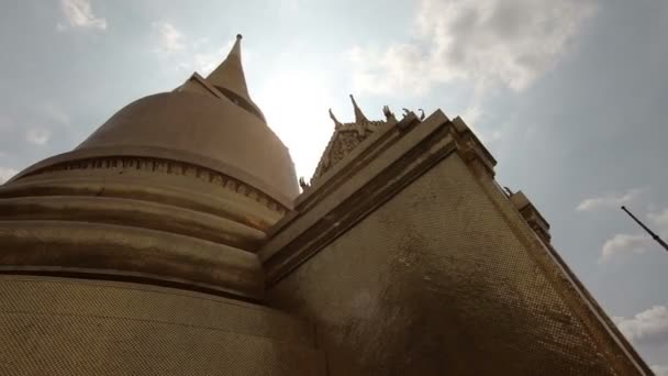 Wat Phra Rattana Satsadaram — Video Stock