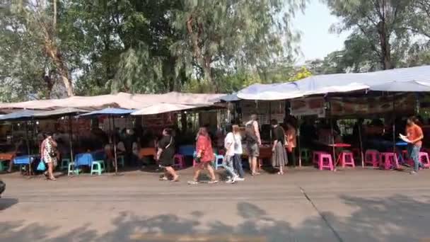 Bangkok Tayland Şubat 2017 Sokak Gıda Chatuchak Hafta Sonu Market — Stok video