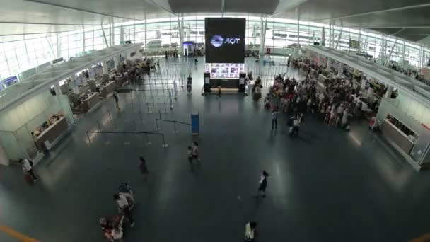 Phuket Tayland Mart 2018 Gezgin Kalabalık Havaalanı Check Sayaç Hall — Stok video