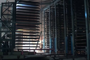 Vintage tarzında fayans üretimi.