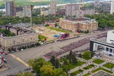 Moskova, Rusya - 9 Mayıs 2017: 9 Mayıs zafer günü geçit insan. Ölümsüz alayın