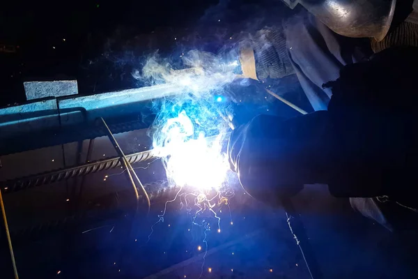 Welding Steel Reinforcement Sparks Light Welding Electric Welding — Stock Photo, Image