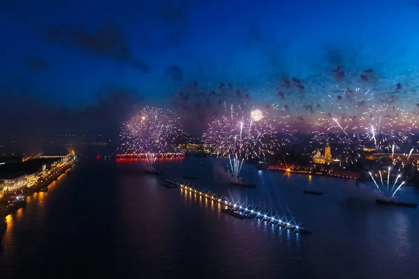 Salute Scarlet Sails Festive Salute Grandiose Fireworks Pyrotechnics — Stock Photo, Image