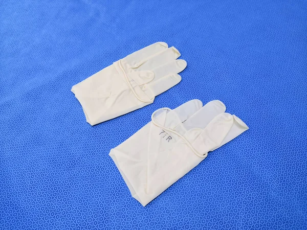 Medizinische und chirurgische Handschuhe — Stockfoto