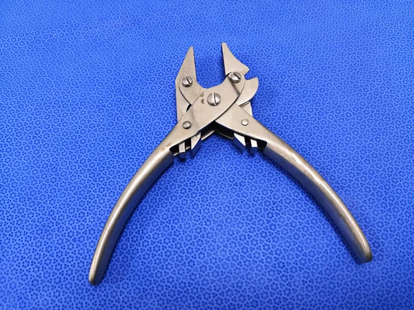 Orthopädische Chirurgische Instrumente Flachnasendraht Schneidezange Mit Seitenschneider — Stockfoto