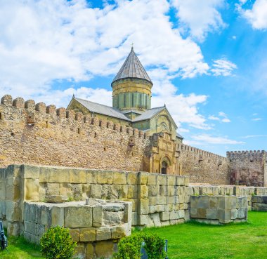 Eski kale duvarları 