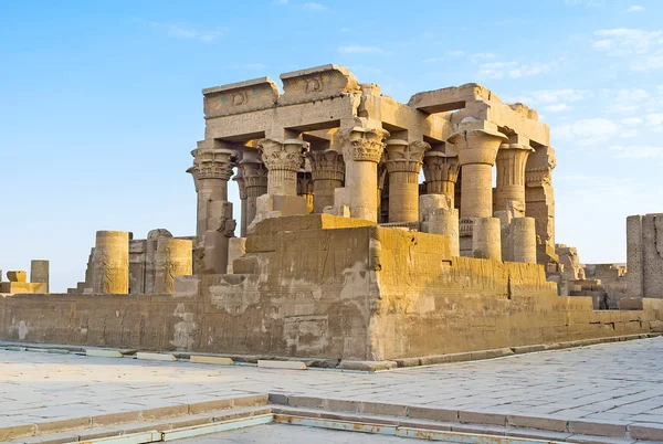Der große antike Tempel — Stockfoto