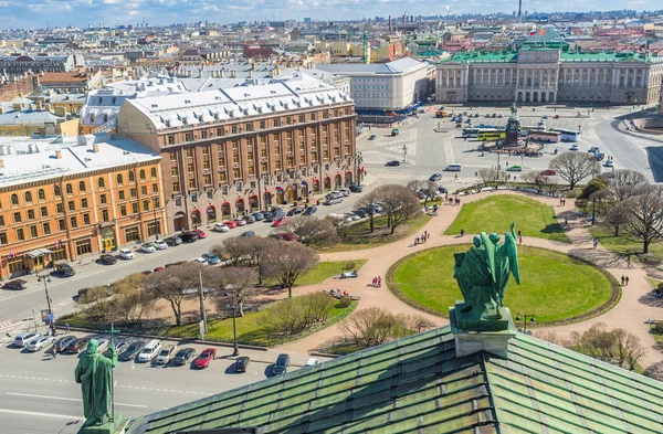 De stad vanaf de top — Stockfoto