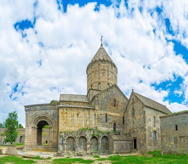 Tatev Manastırı Kiliseleri