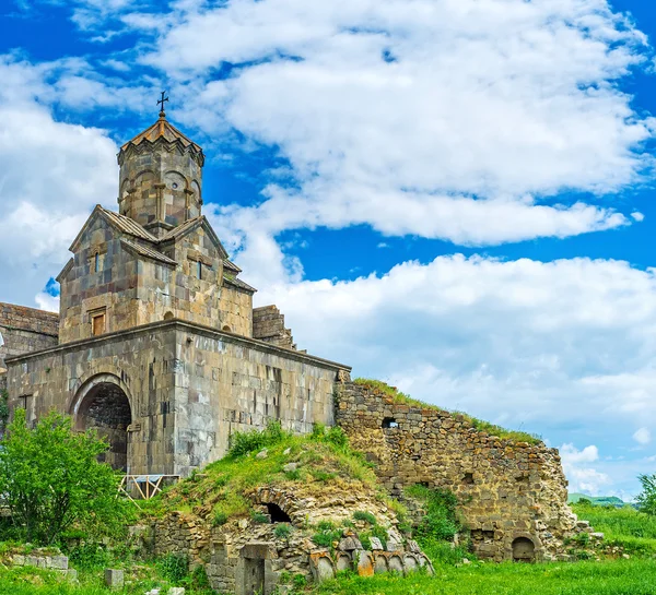 De St Mary Gate kerk van Tatev klooster — Stockfoto