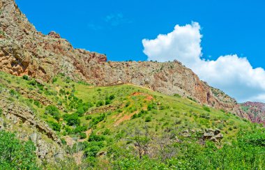 Gizli Noravank Manastırı
