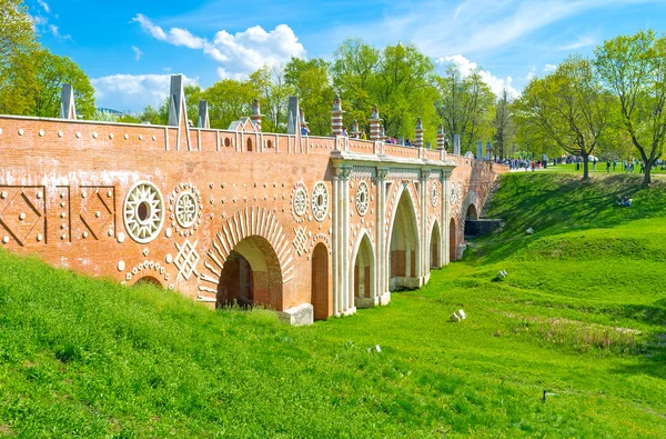 El gran puente de Tsaritsyno —  Fotos de Stock