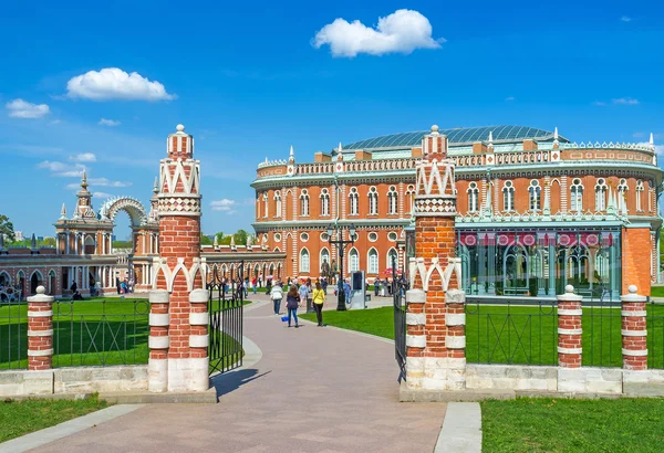 The gate to the Bread House of Tsaritsyno — Stock Photo, Image