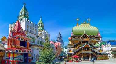 Izmailovo'daki Rus kültür merkezi