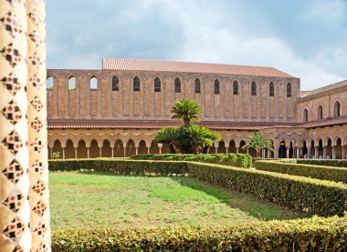 Monreale Manastırı'nın Bahçe
