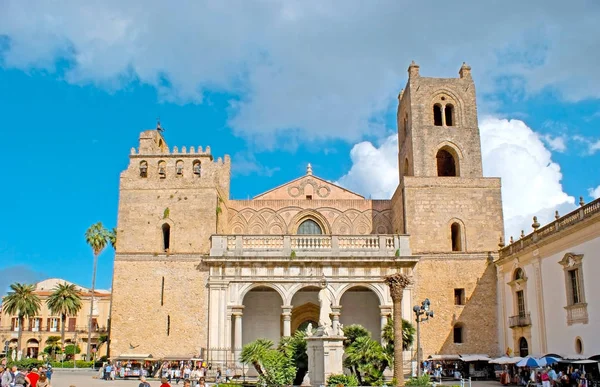 Catedral de la Asunción en Monreale —  Fotos de Stock