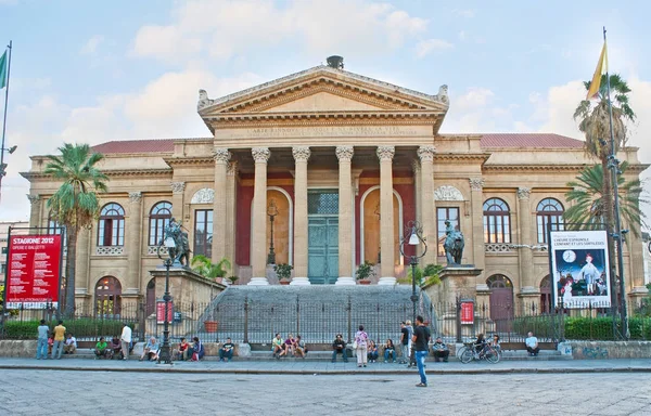 Opera ve bale Tiyatrosu Palermo — Stok fotoğraf