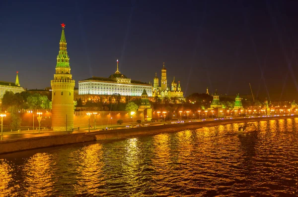 O aterro do Kremlin de Moscou — Fotografia de Stock