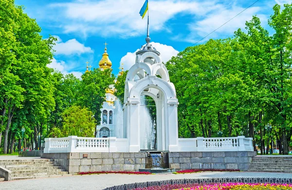 La Piazza della Vittoria a Kharkov — Foto Stock