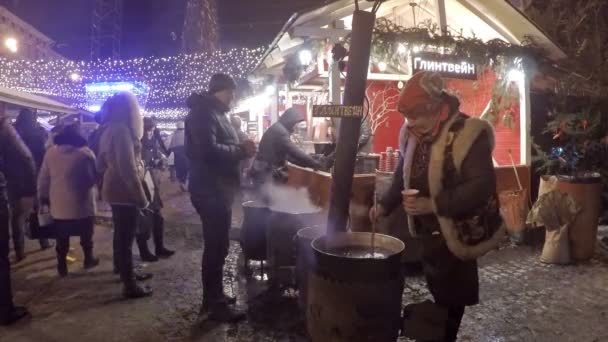 De kerst-drank — Stockvideo